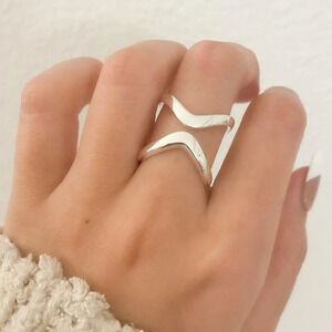 Silver Geometric V-Shaped Ring
